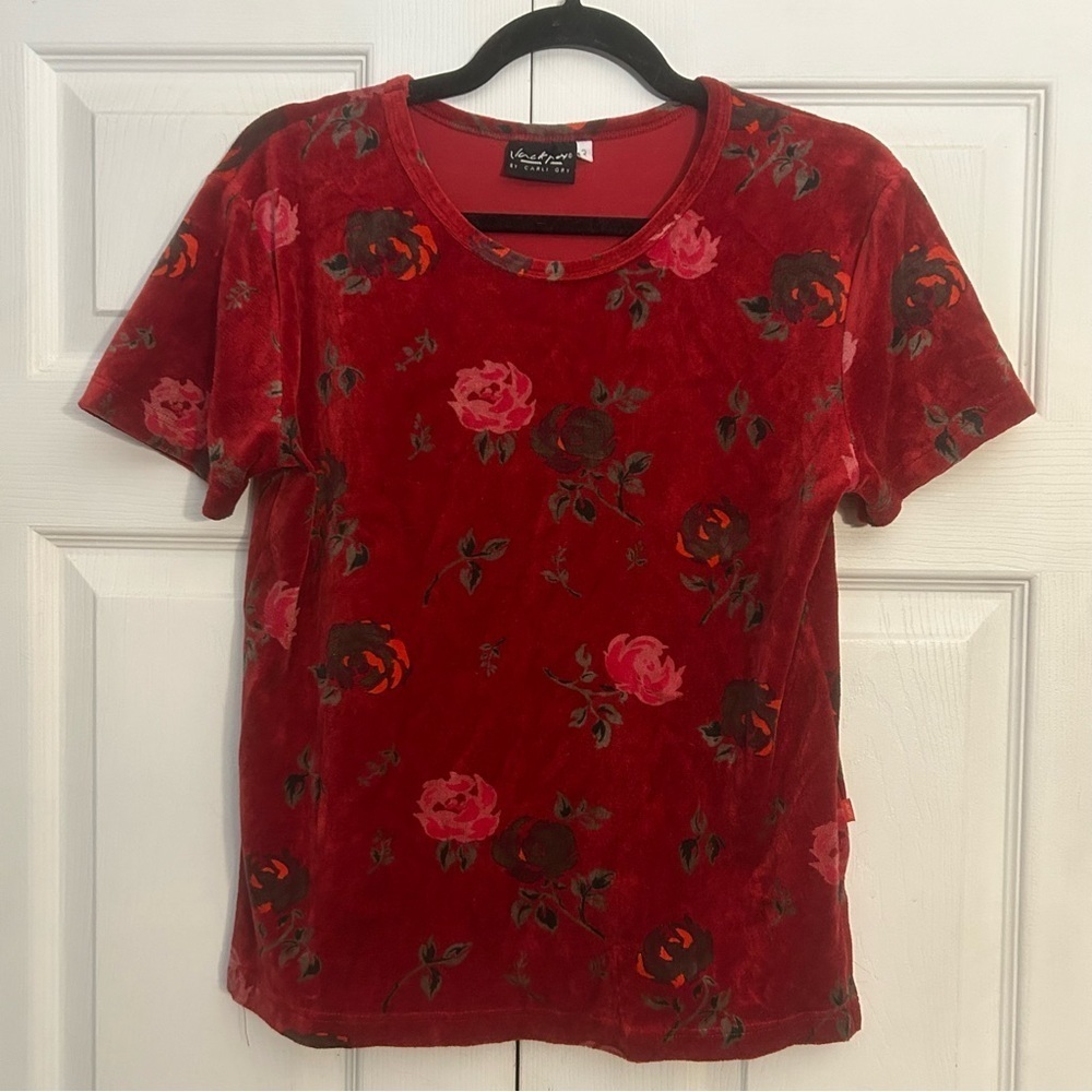 Vintage Jackpot by Carli Gry Velvet Velour Red Dark Floral Crewneck Top 2